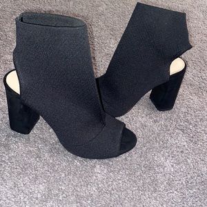 Heeled ankle peep toe bootie